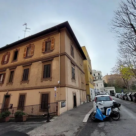 Homs Apartment In Rome By Halldis-3